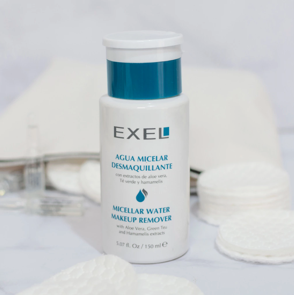 Agua Micelar con Aloe Vera, Té Verde y Hamamelis